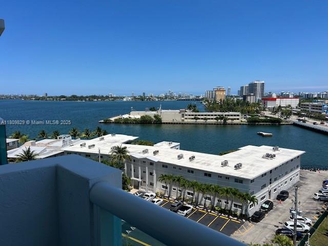 7900 Harbor Island Dr # 912