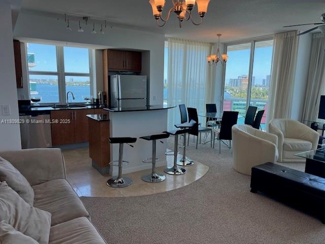 7900 Harbor Island Dr # 912