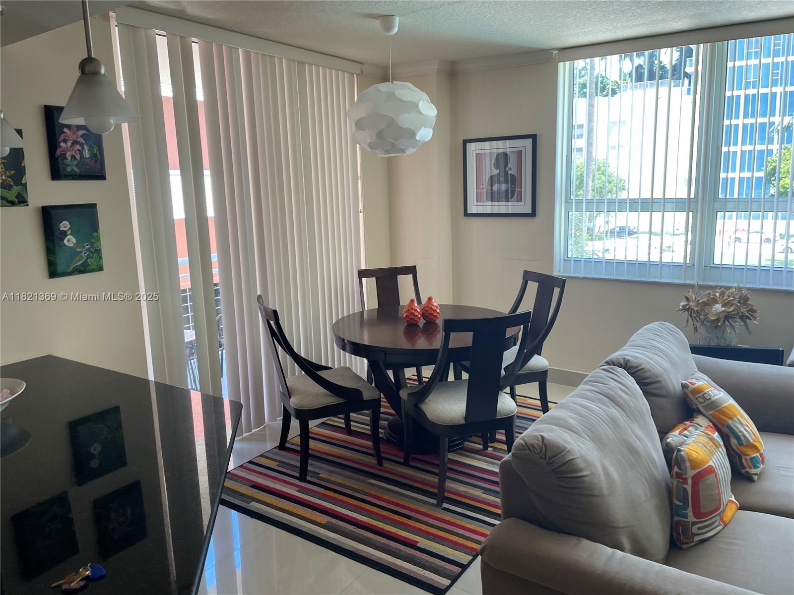 2000 N Bayshore Dr # 201