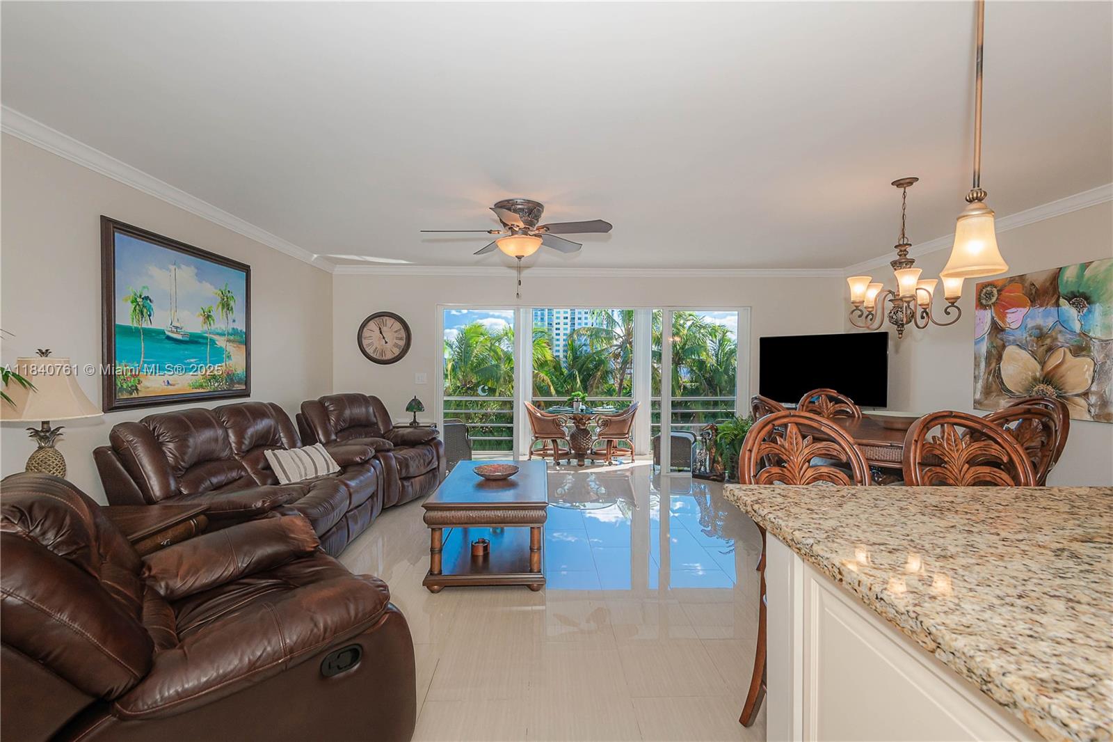 200 NE 14th Ave # 524