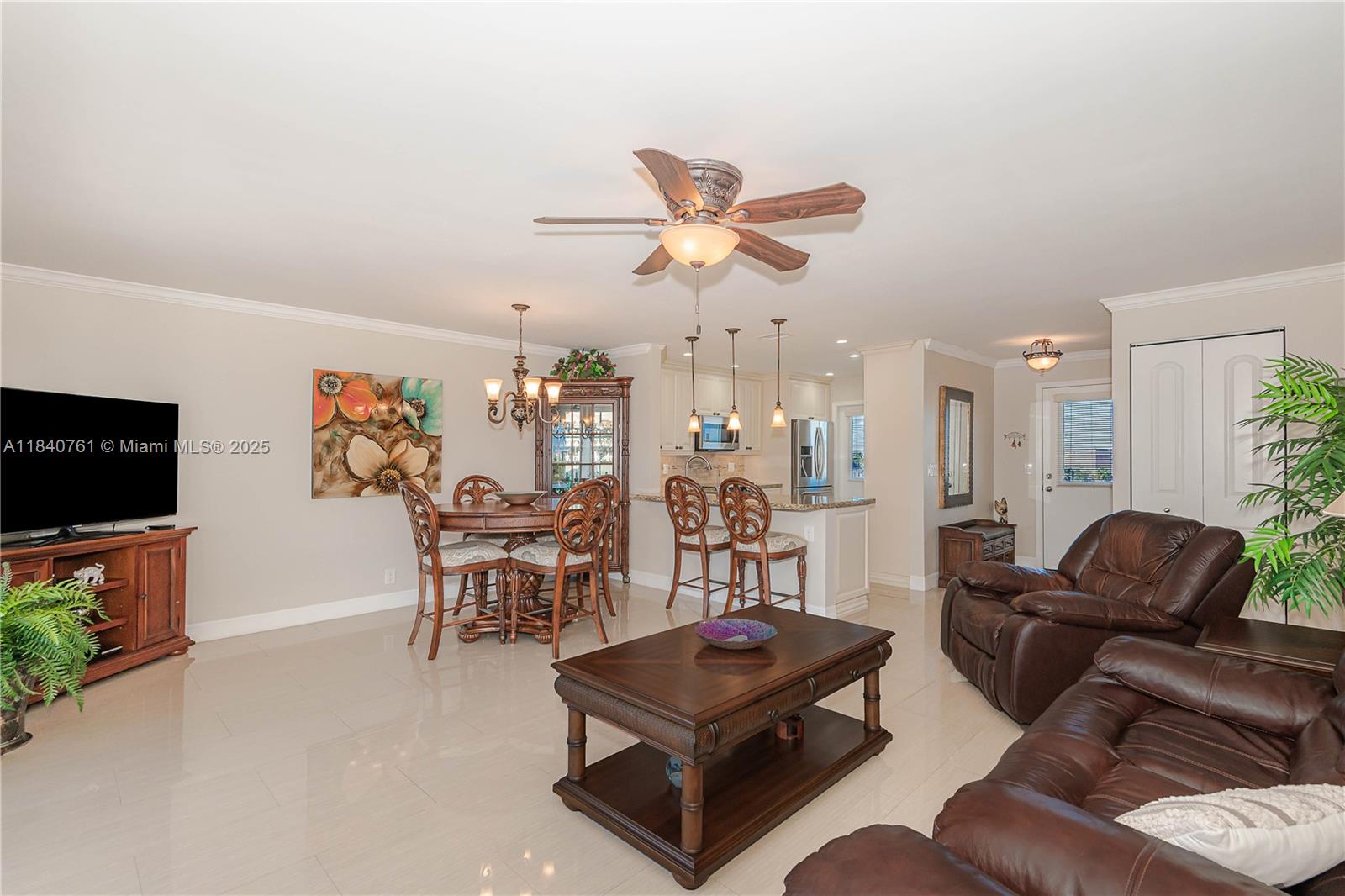 200 NE 14th Ave # 524