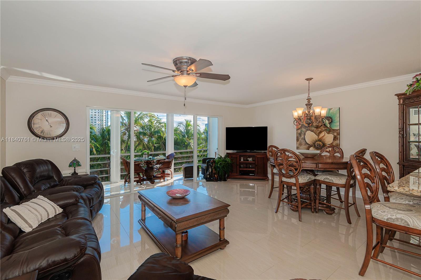 200 NE 14th Ave # 524