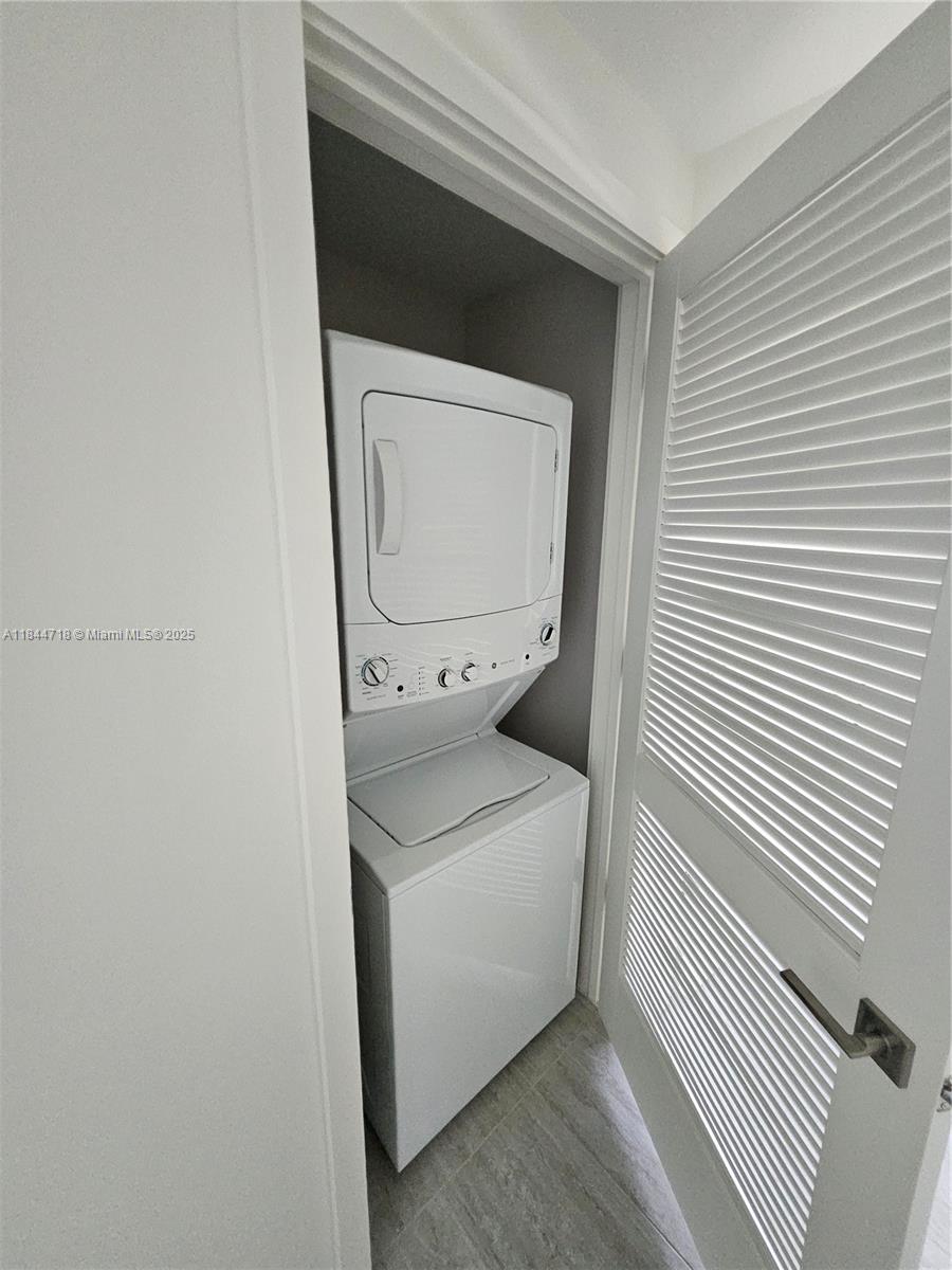 3900 Biscayne Blvd # 815 Unit: N-815