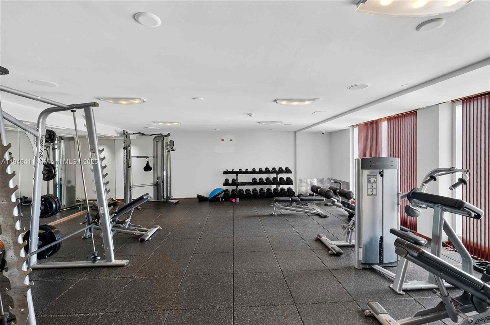 335 S Biscayne Blvd # 3501