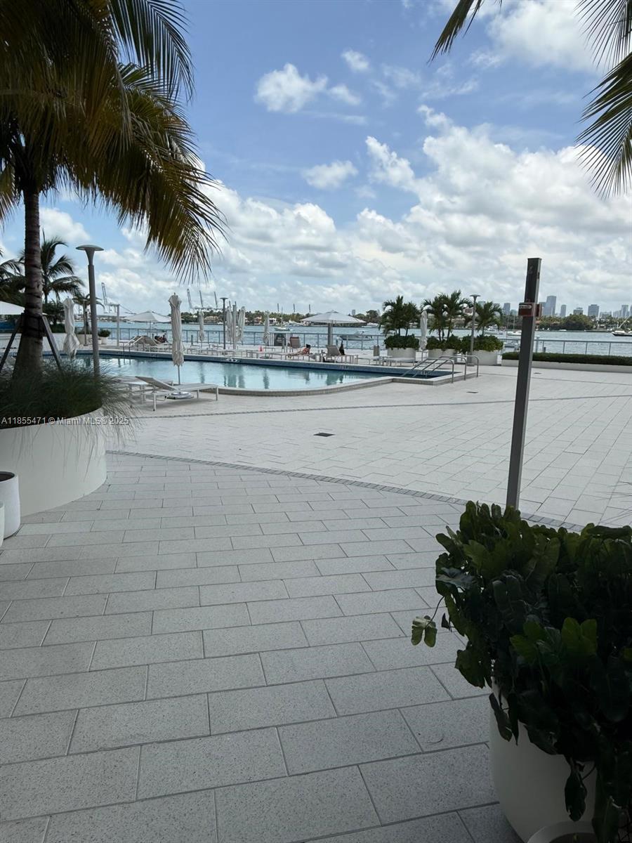 1000 West Ave # 828, Miami Beach Unit: 828