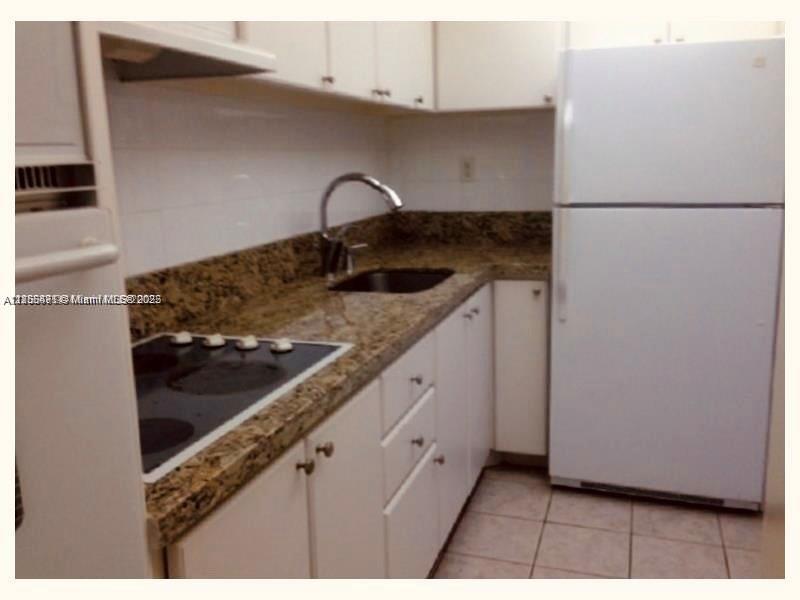 1000 West Ave # 828, Miami Beach Unit: 828