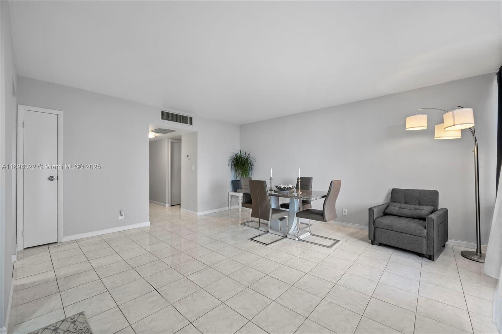 20379 W Country Club Dr # 731