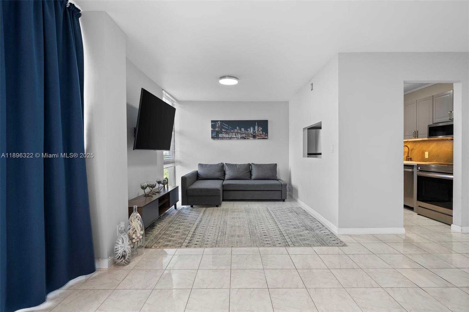 20379 W Country Club Dr # 731