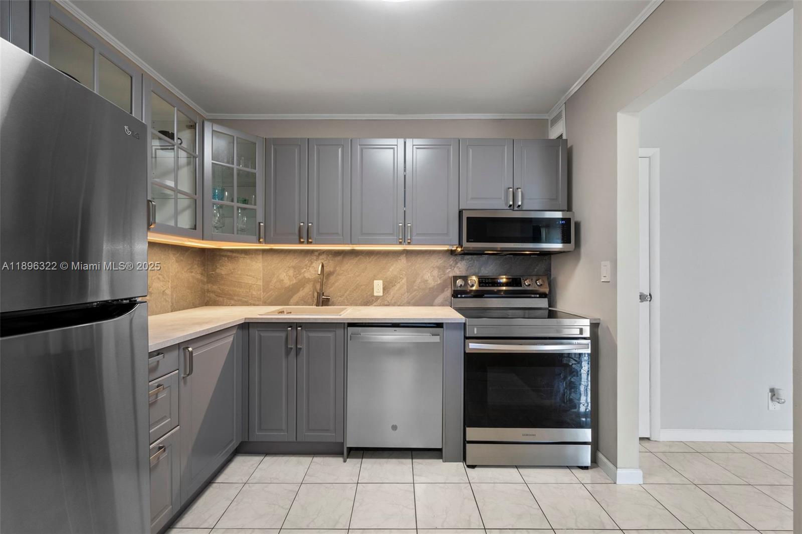 20379 W Country Club Dr # 731