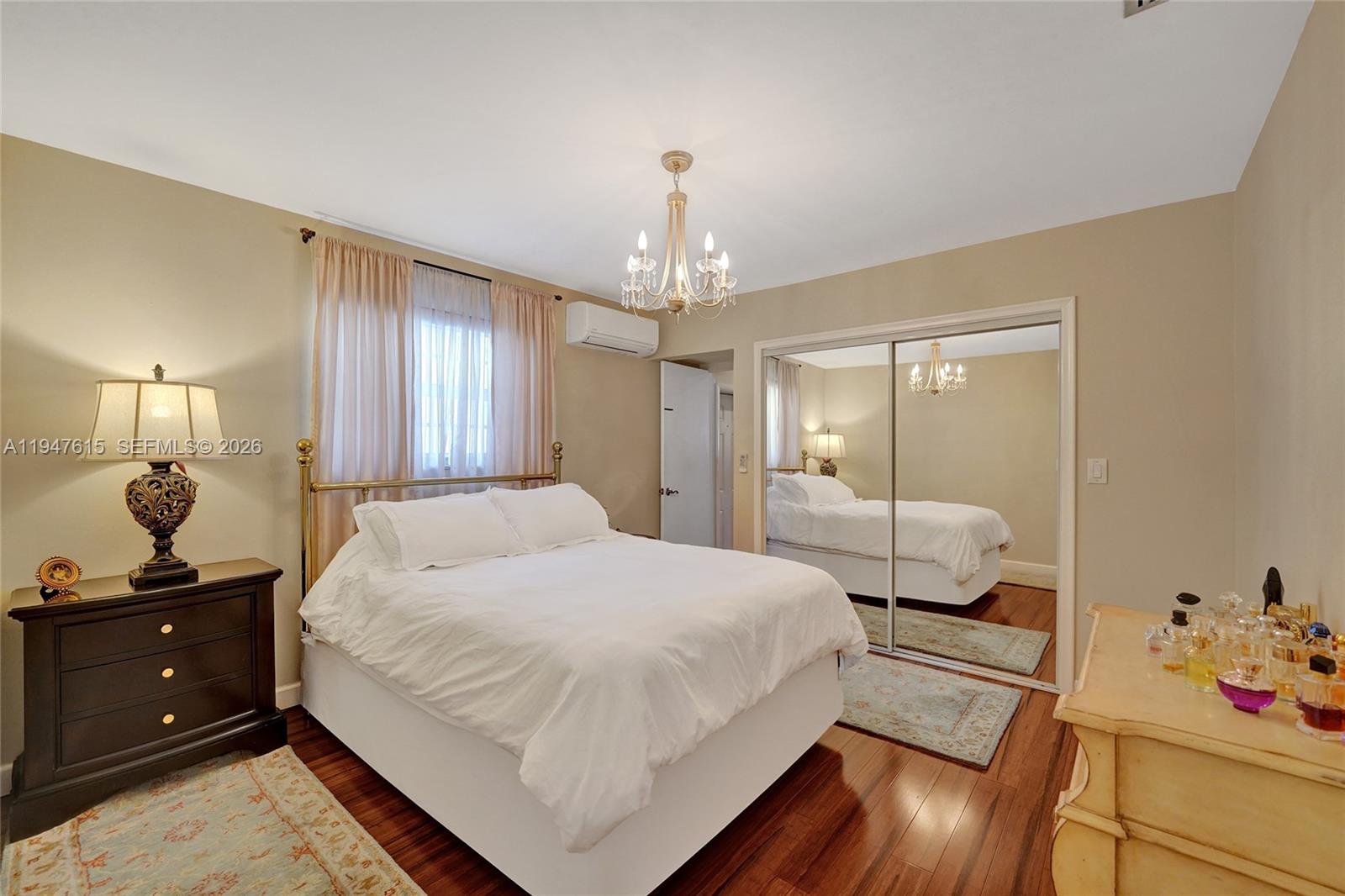 230 SE 4th St