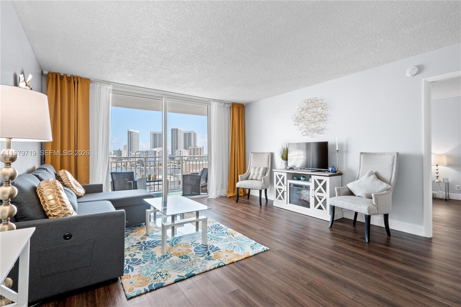 427 Golden Isles Dr # 11H