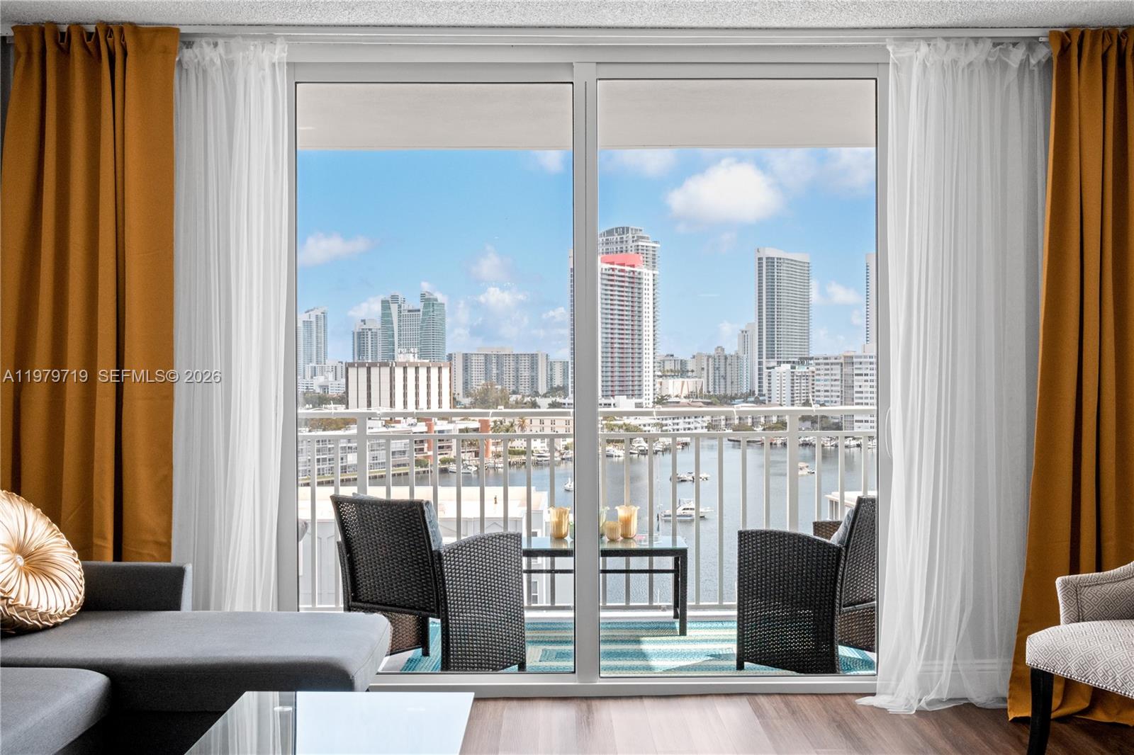 427 Golden Isles Dr # 11H