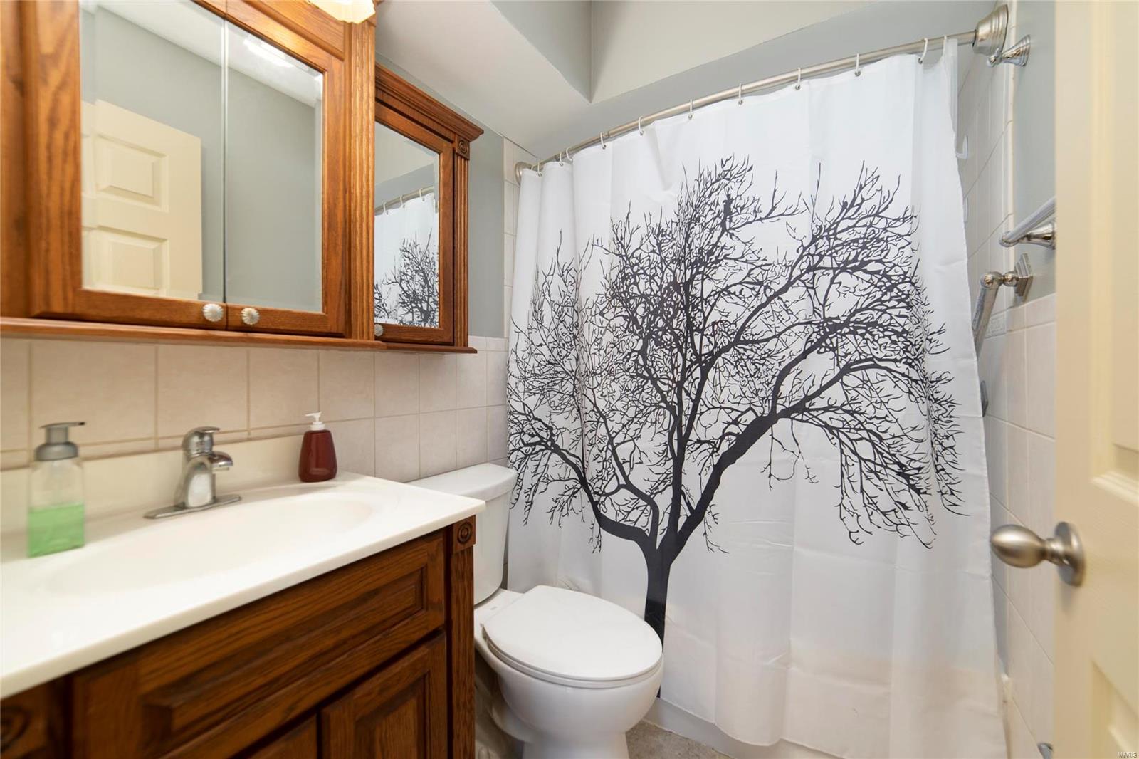 901 Saint Bernard Drive