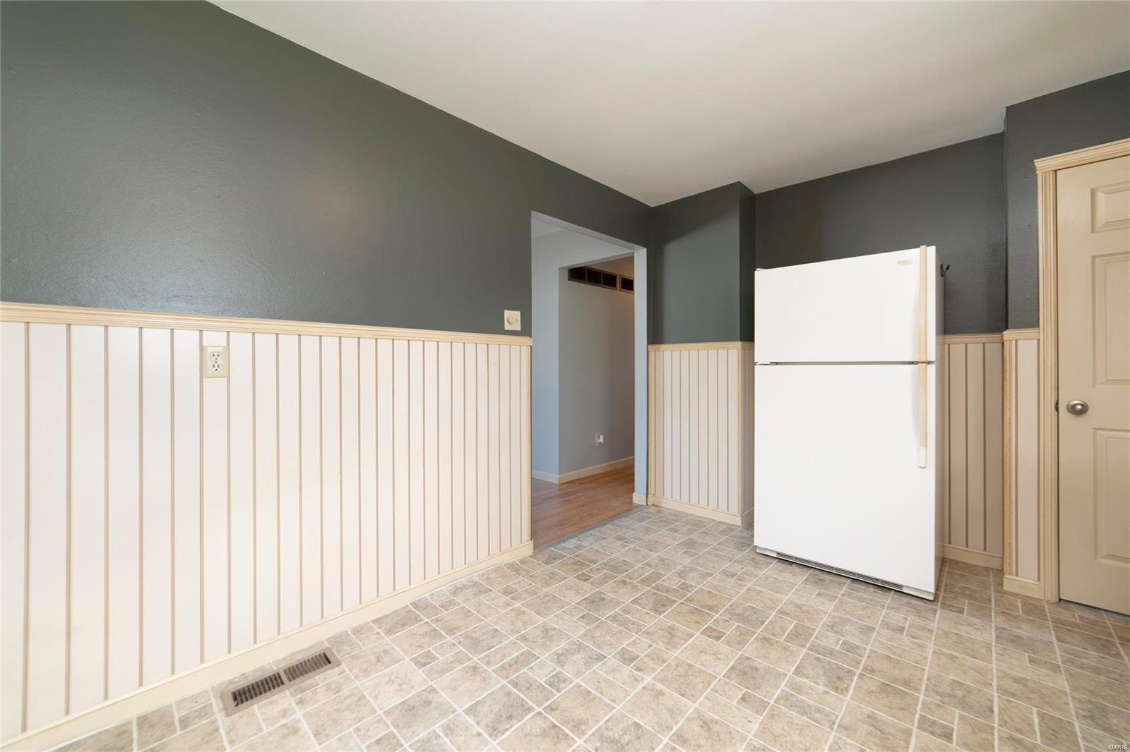 901 Saint Bernard Drive