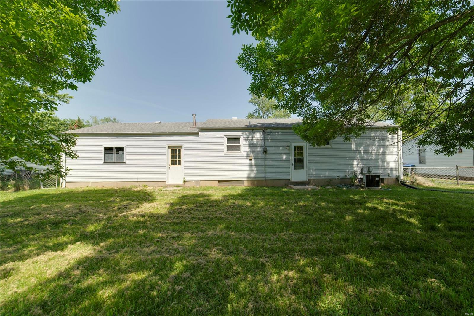 901 Saint Bernard Drive