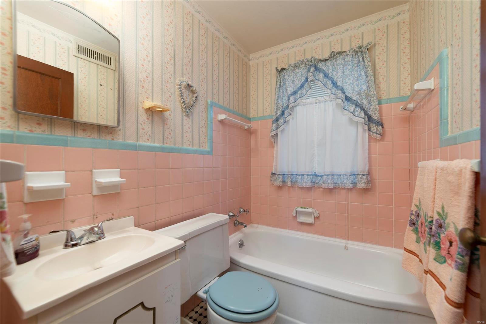 13 Saint Thomas Court