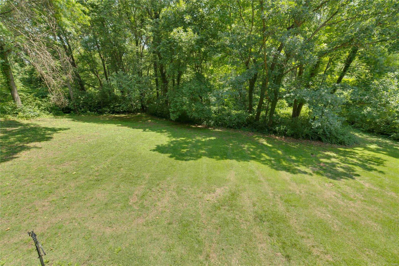 2932 Greenleaf Drive