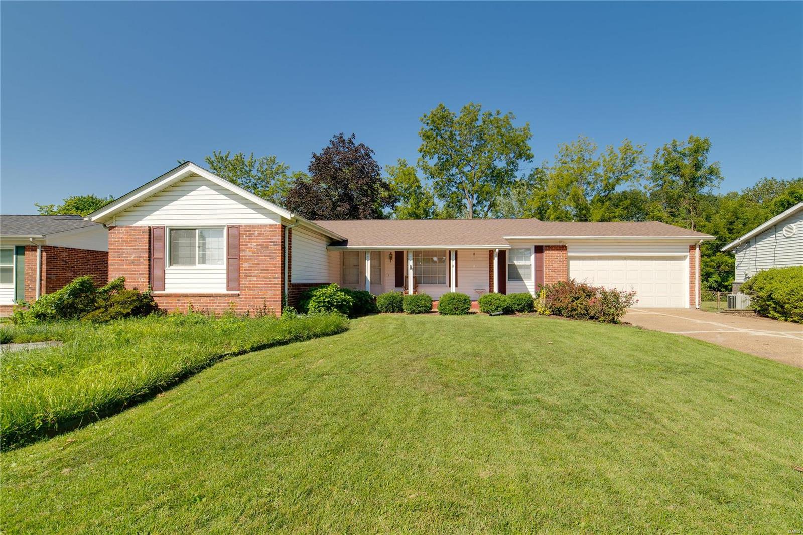 3225 Brookshire Drive