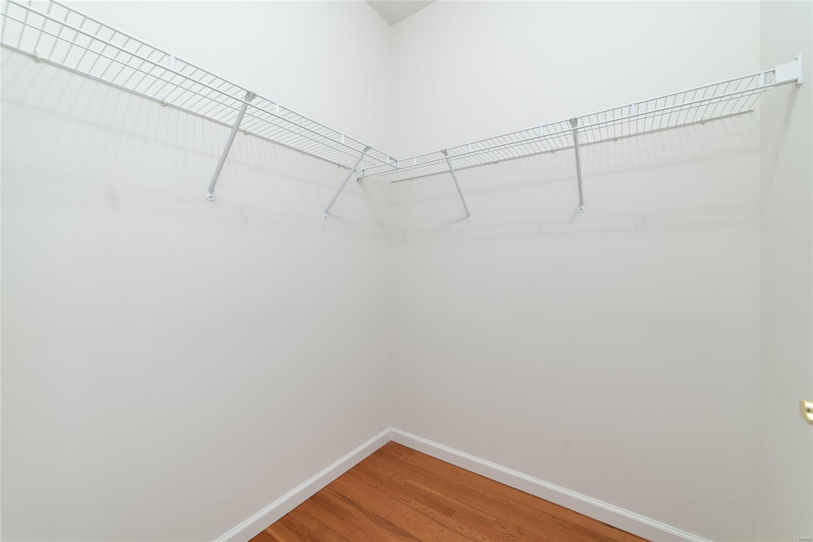 664 Falconcrest Drive