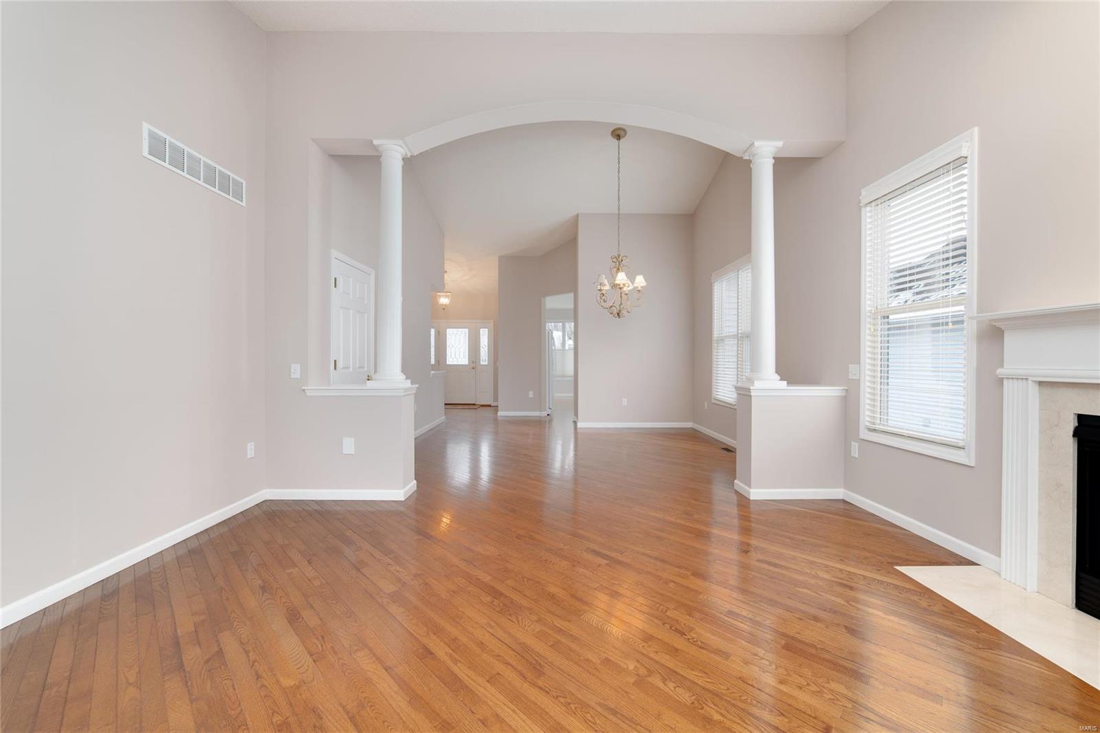 664 Falconcrest Drive