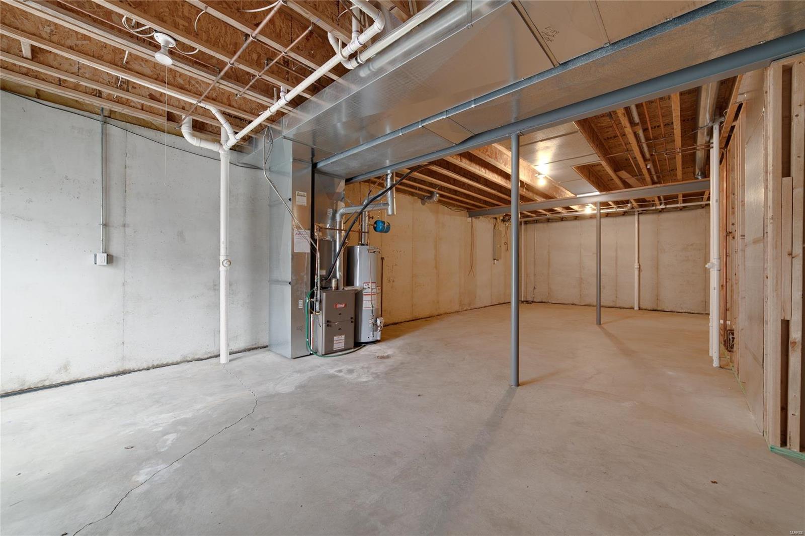 664 Falconcrest Drive