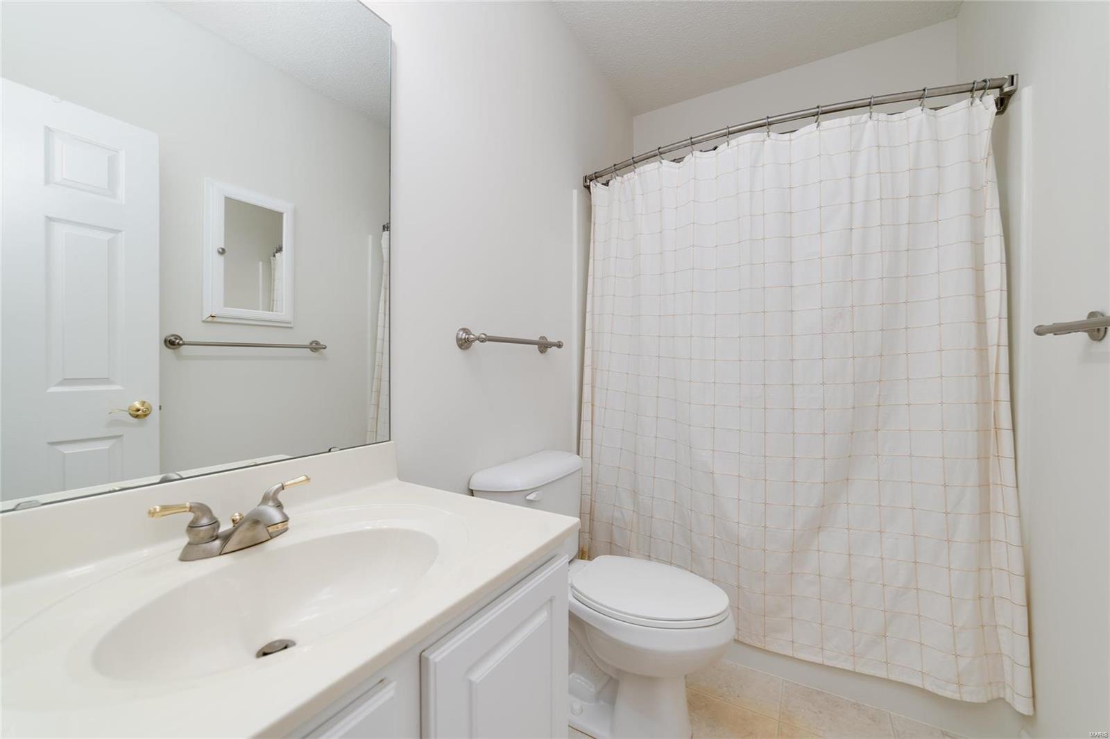 664 Falconcrest Drive