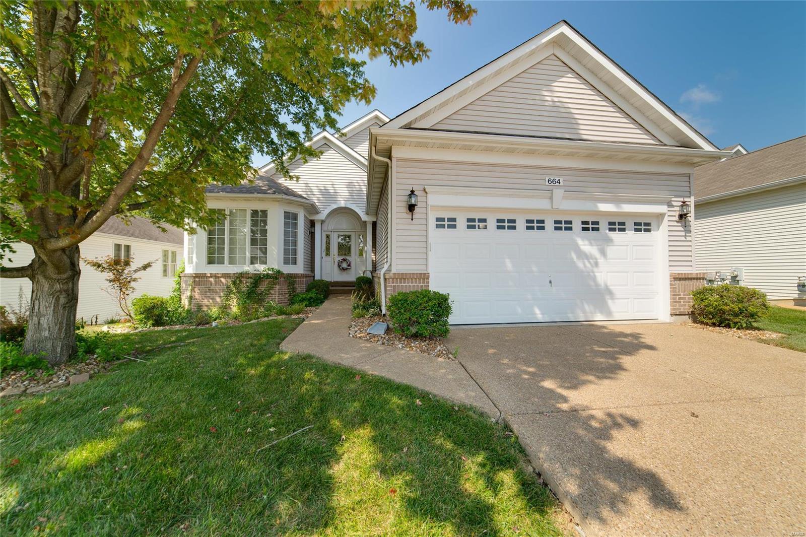 664 Falconcrest Drive