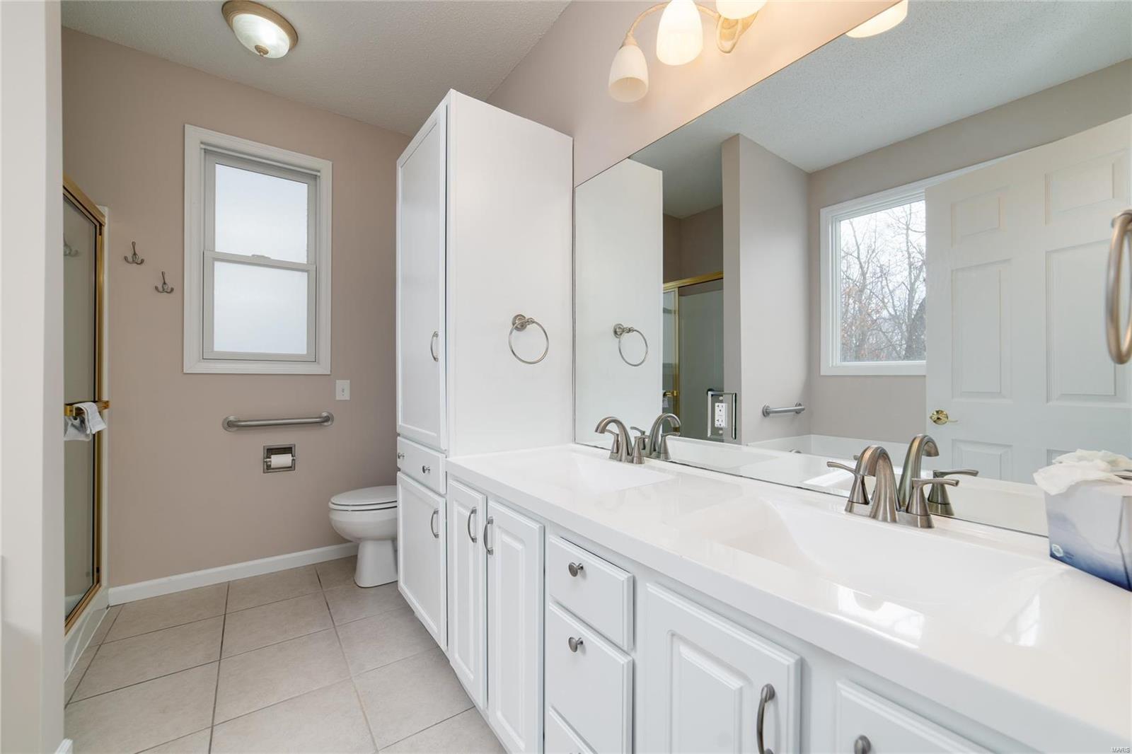 664 Falconcrest Drive