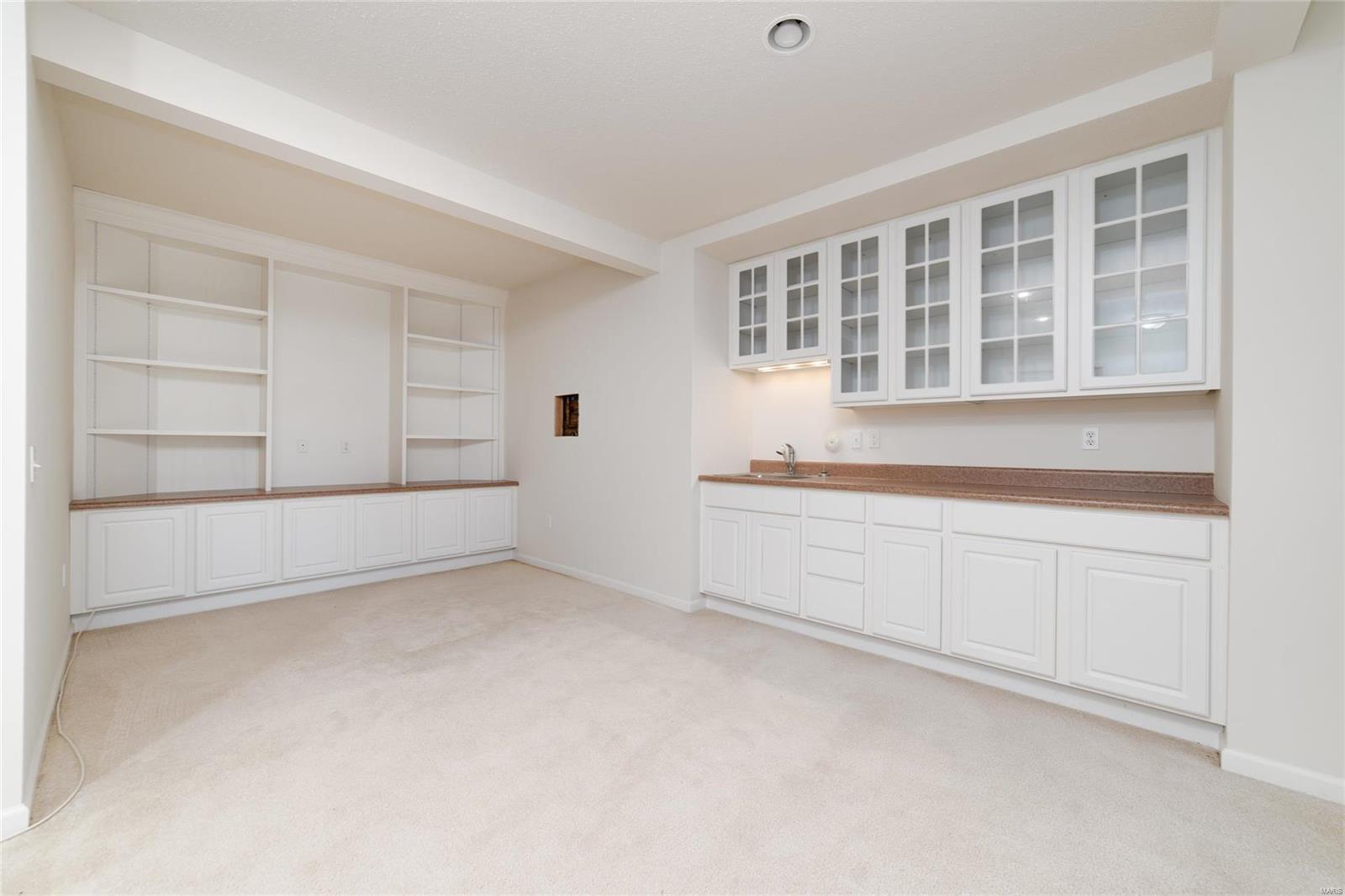 664 Falconcrest Drive