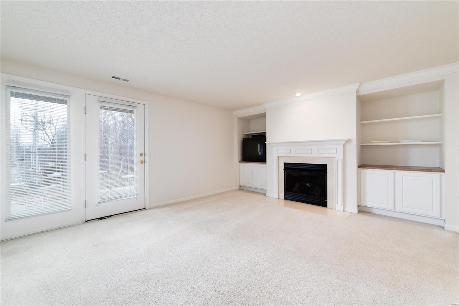 664 Falconcrest Drive