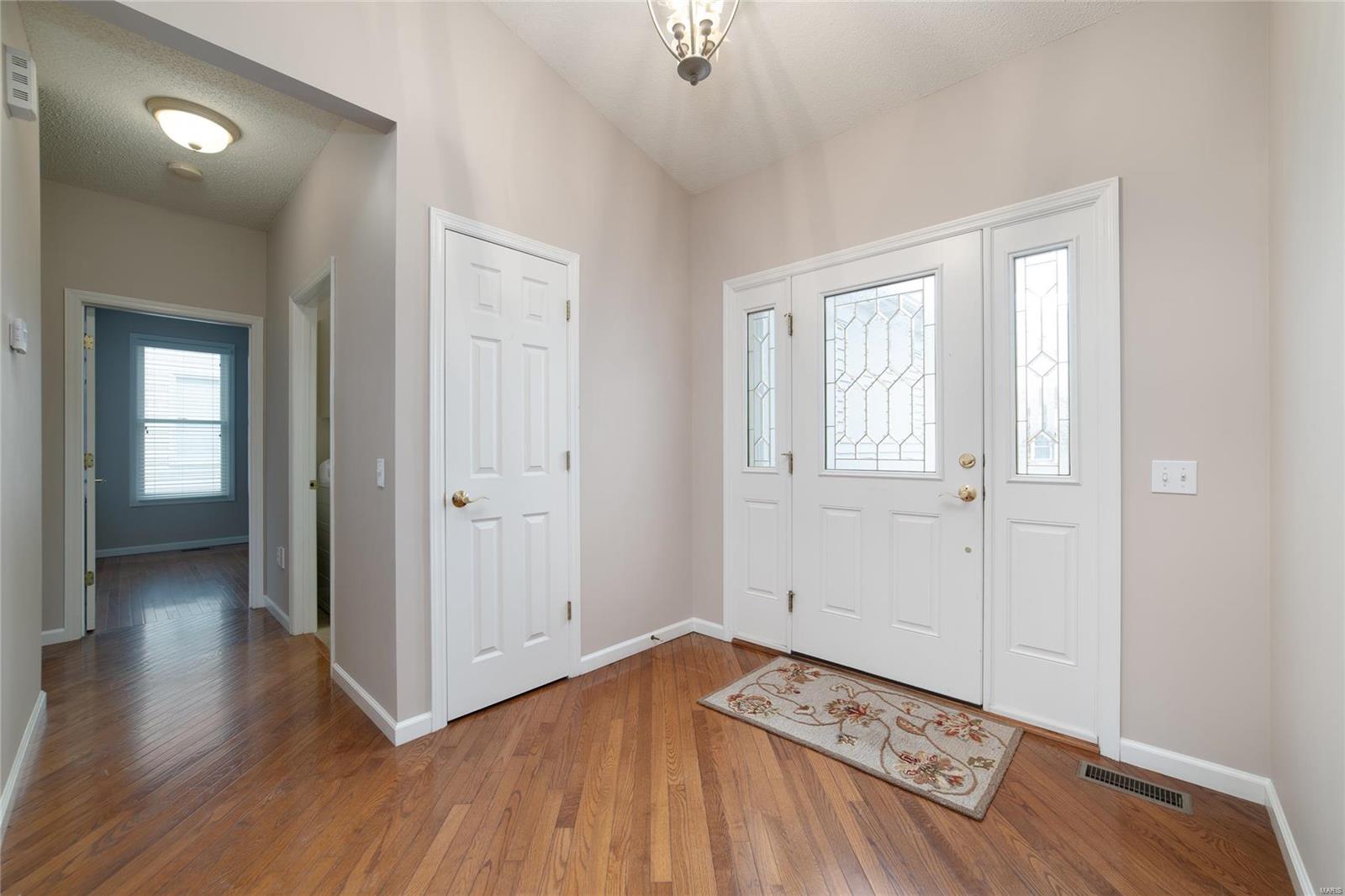 664 Falconcrest Drive