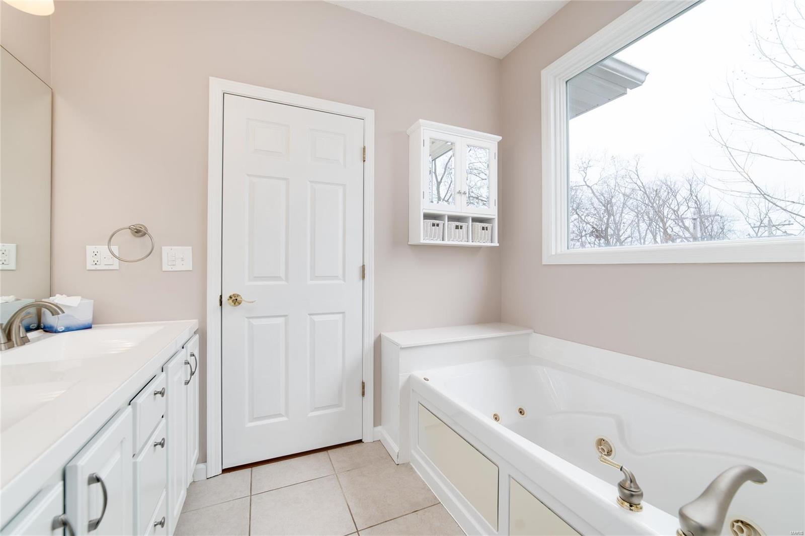 664 Falconcrest Drive