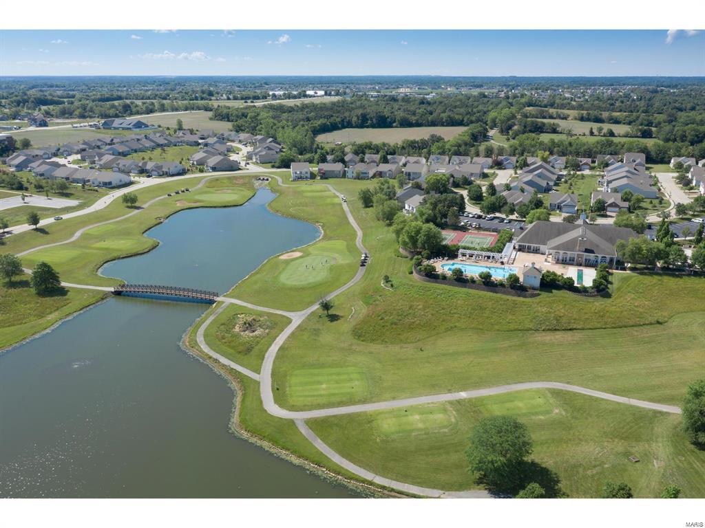 662 Falconcrest Drive