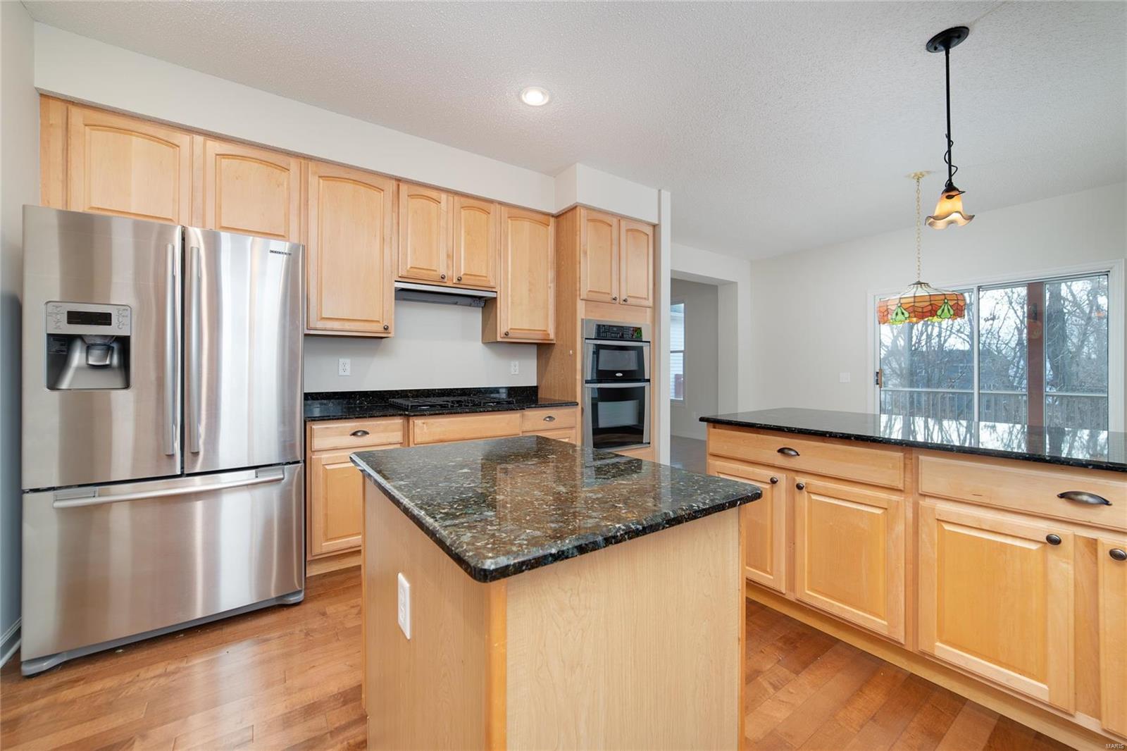 662 Falconcrest Drive