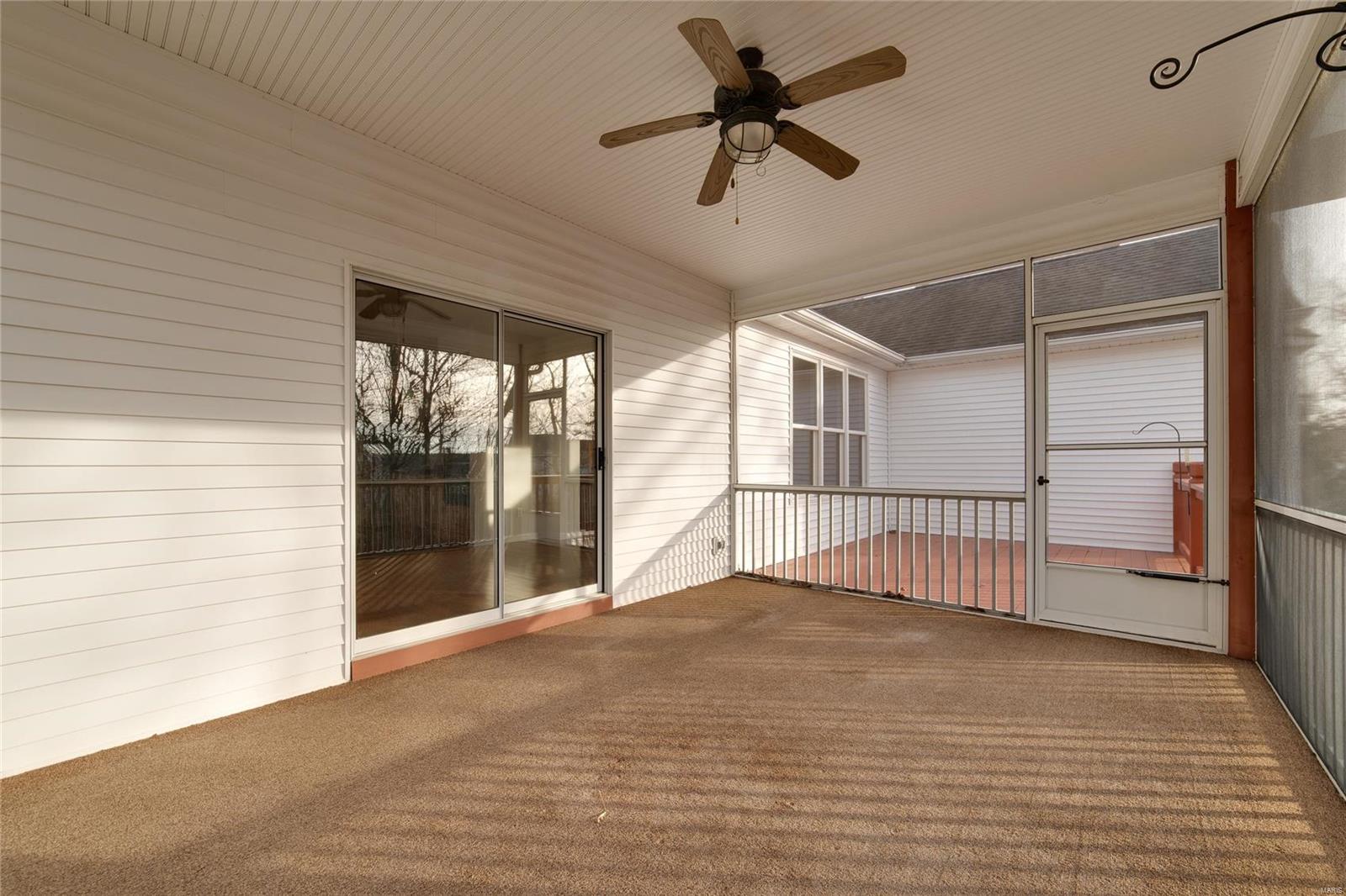 662 Falconcrest Drive