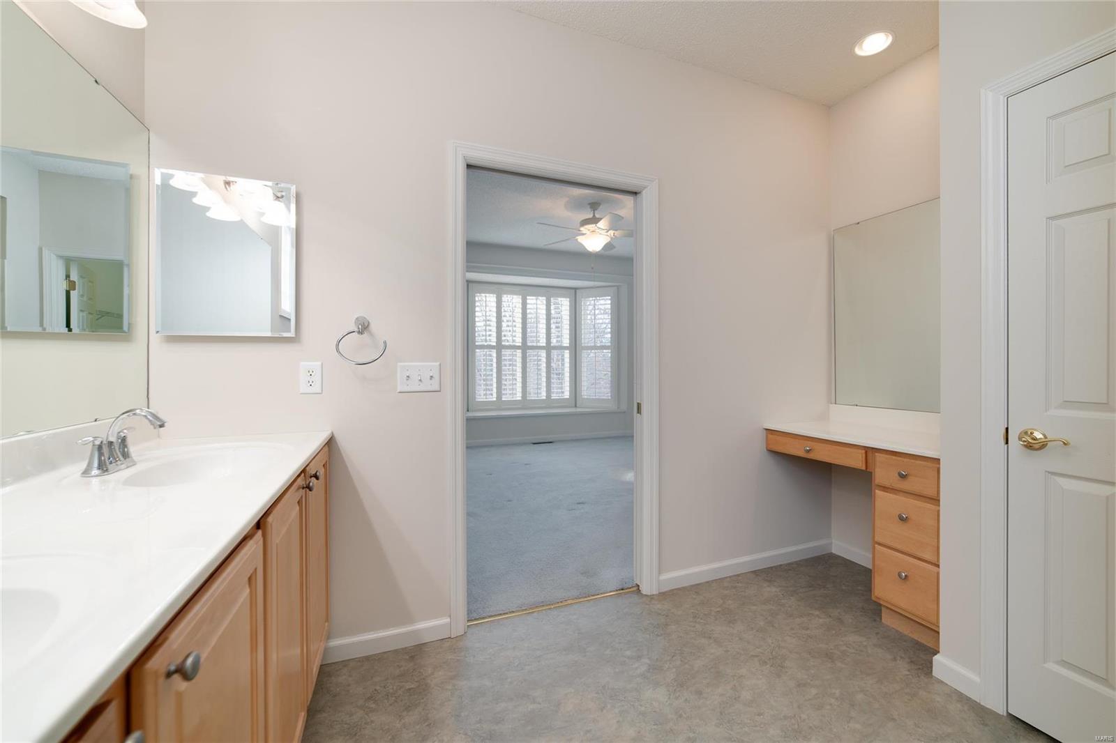 662 Falconcrest Drive