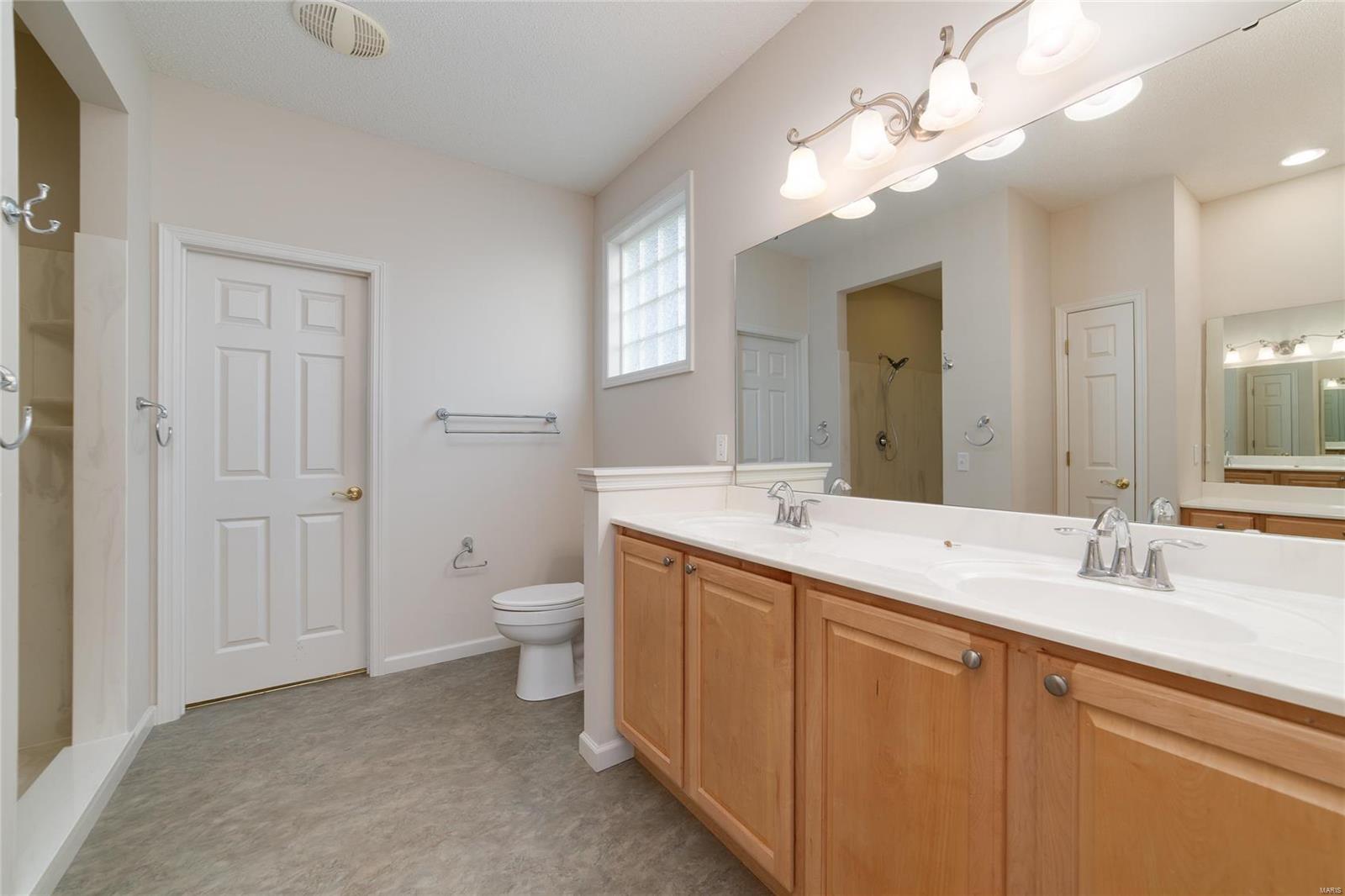 662 Falconcrest Drive