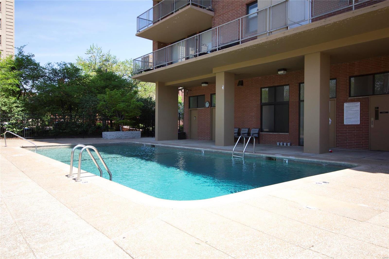 4466 W Pine Boulevard Unit: 13F