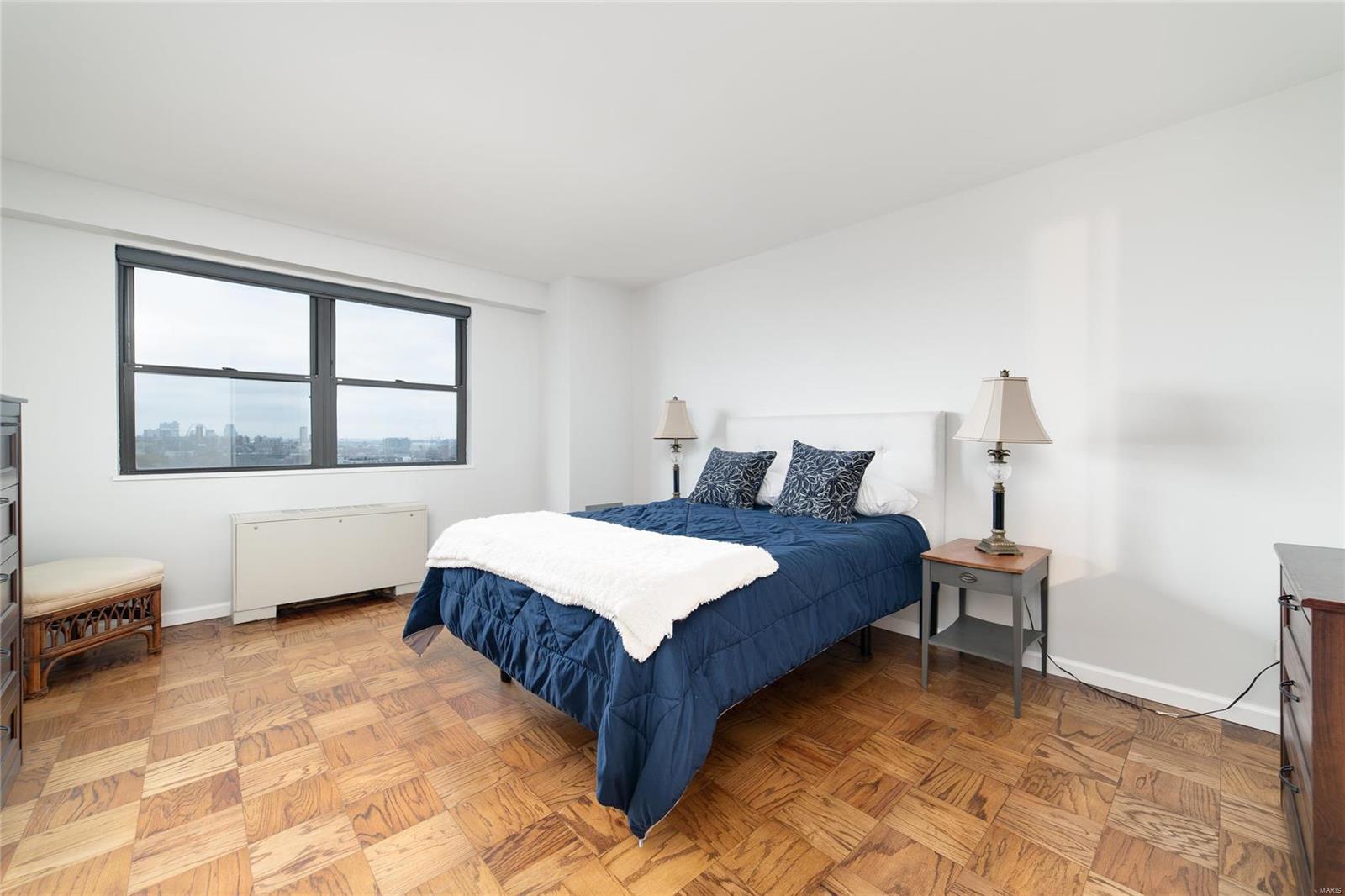 4466 W Pine Boulevard Unit: 13F