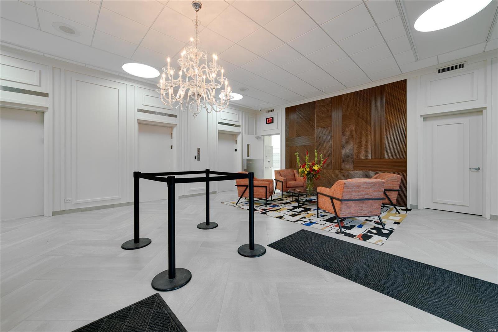 4466 W Pine Boulevard Unit: 13F