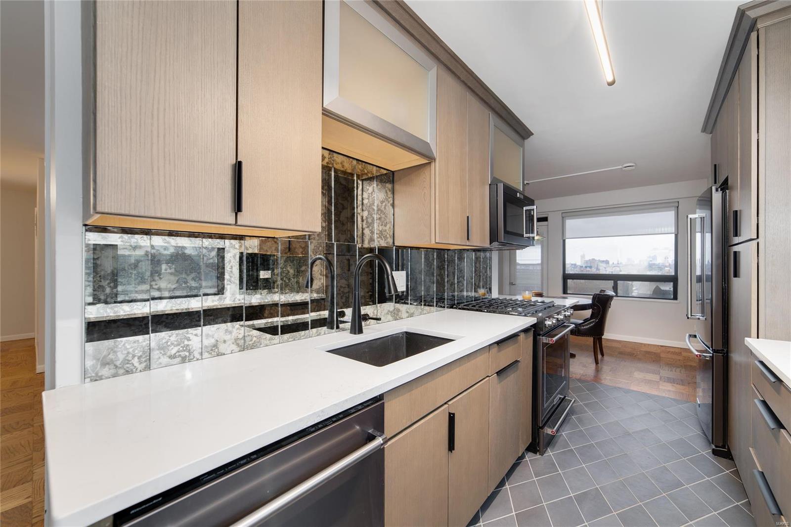 4466 W Pine Boulevard Unit: 13F