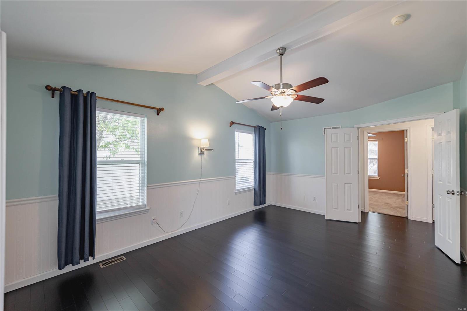 8 Locust Hills Court