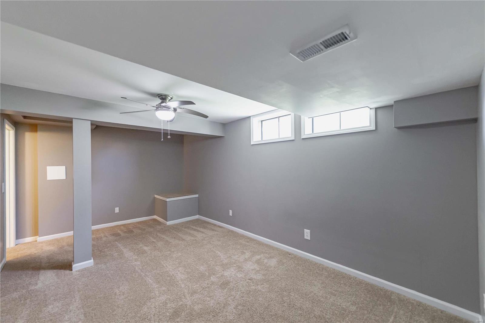 8 Locust Hills Court