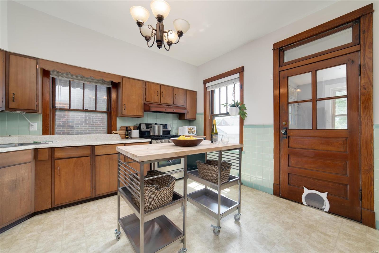 5412 Eichelberger Street