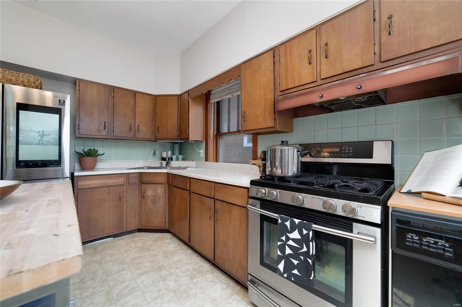 5412 Eichelberger Street