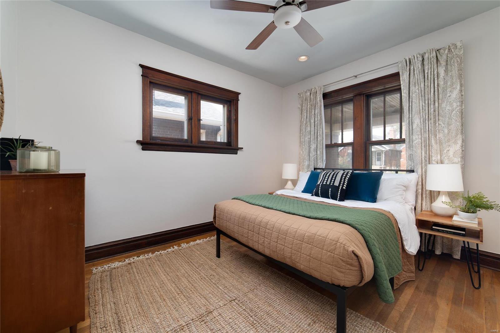 5412 Eichelberger Street