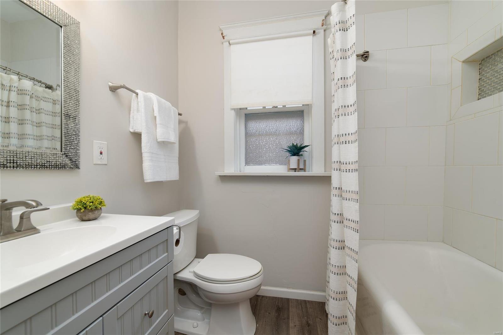 5412 Eichelberger Street