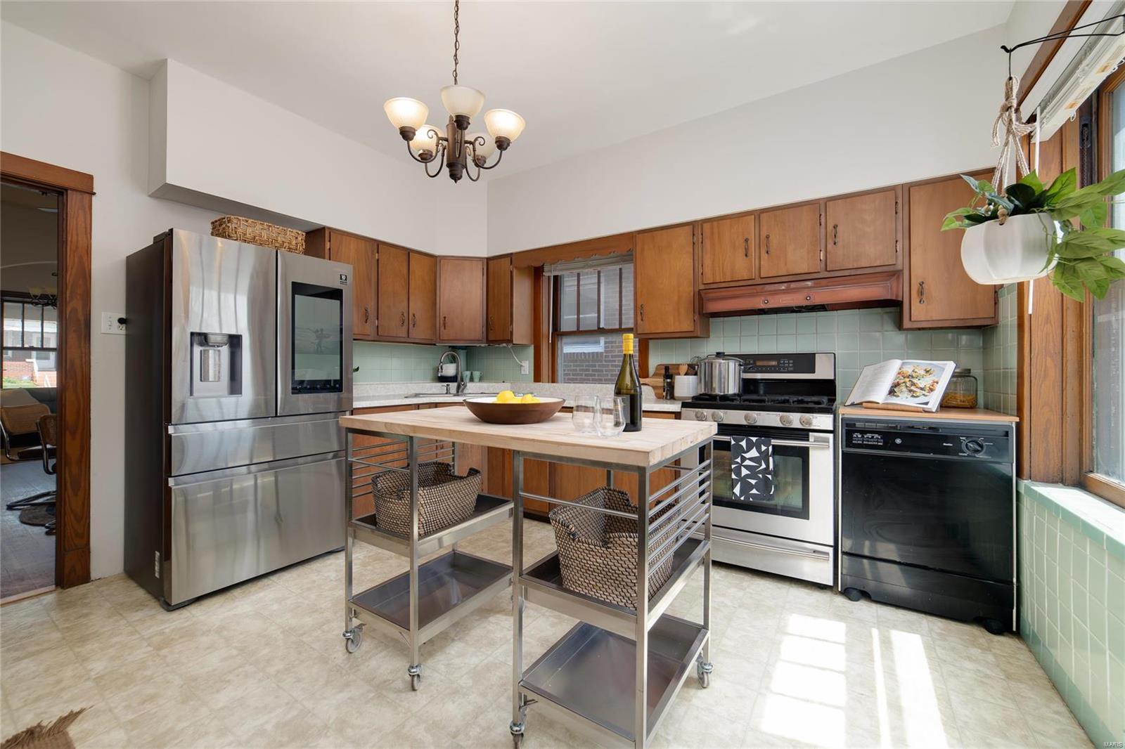 5412 Eichelberger Street