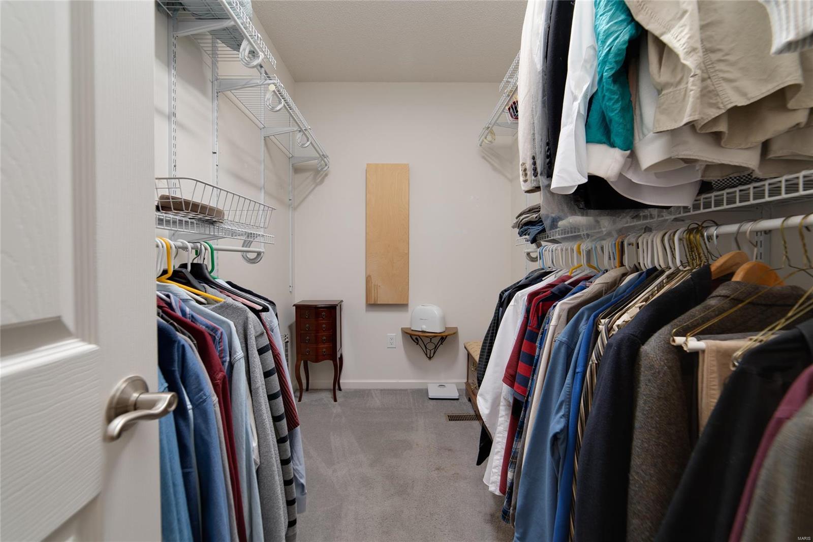 674 Falconcrest Drive