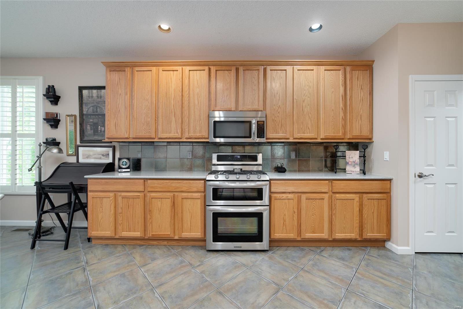 674 Falconcrest Drive